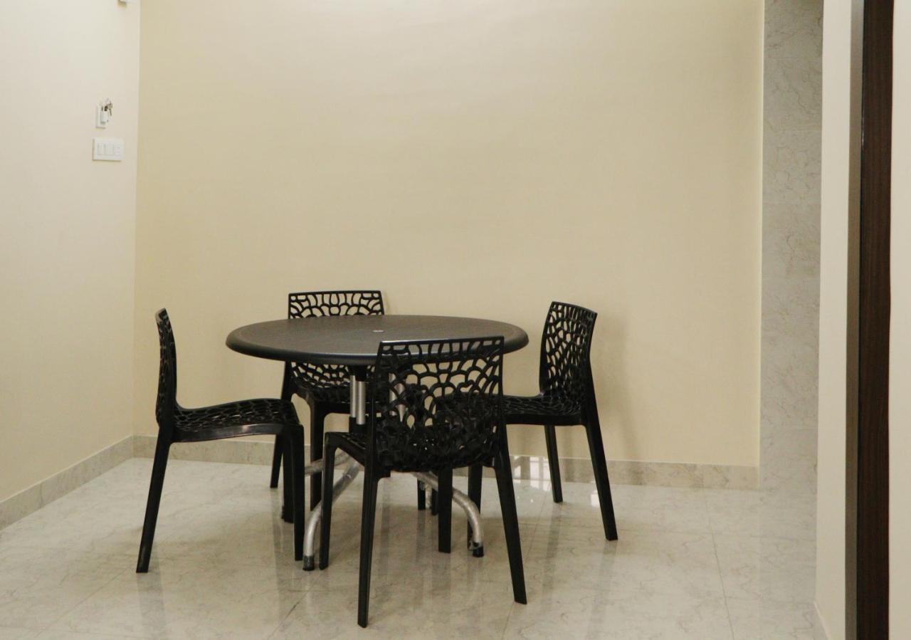 Radharani Apartment Kalkutta Exterior foto